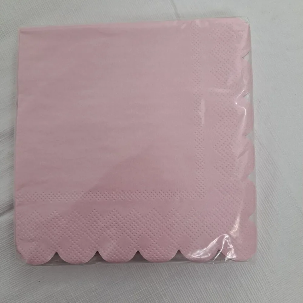 Cocktail Napkins Lulabell Scalloped Four Shades Of Pink 20 Count